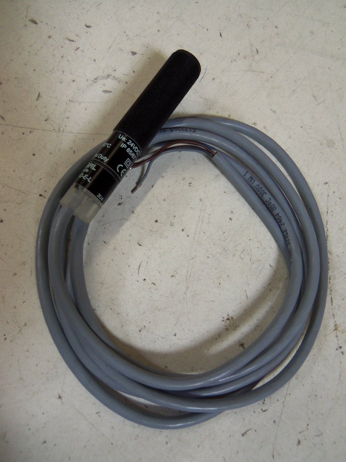 SCHMERSAL CSS8-180-2P+D-E-L PROXIMITY SWITCH *NEW NO BOX*