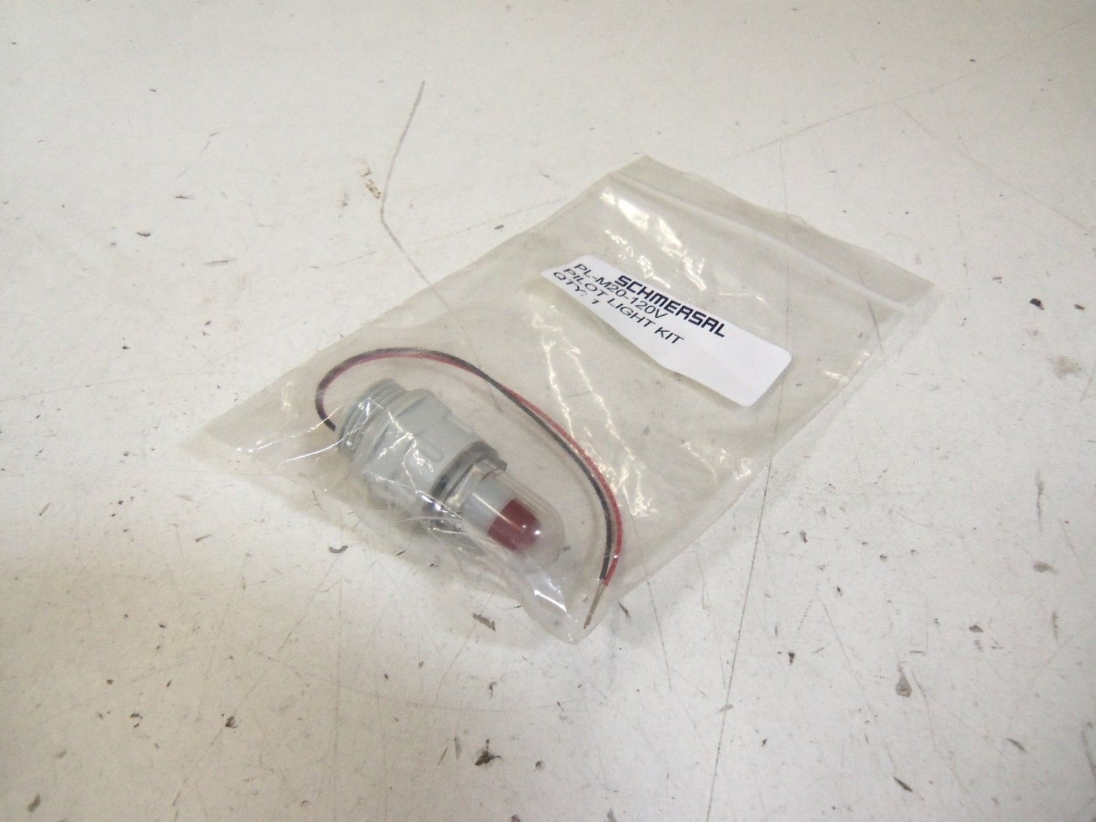 SCHMERSAL PL-M20-120V *NEW IN BAG*