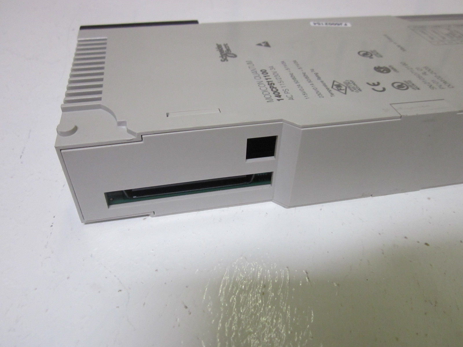 SCHNEIDER AUTOMATION 140 CPS 111 00 PS 115/230VAC *USED*