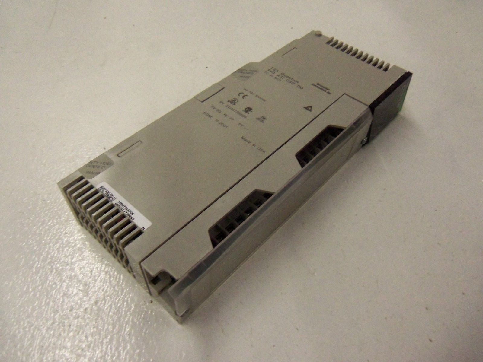 SCHNEIDER AUTOMATION INC. 140ATI03000 *NEW NO BOX*