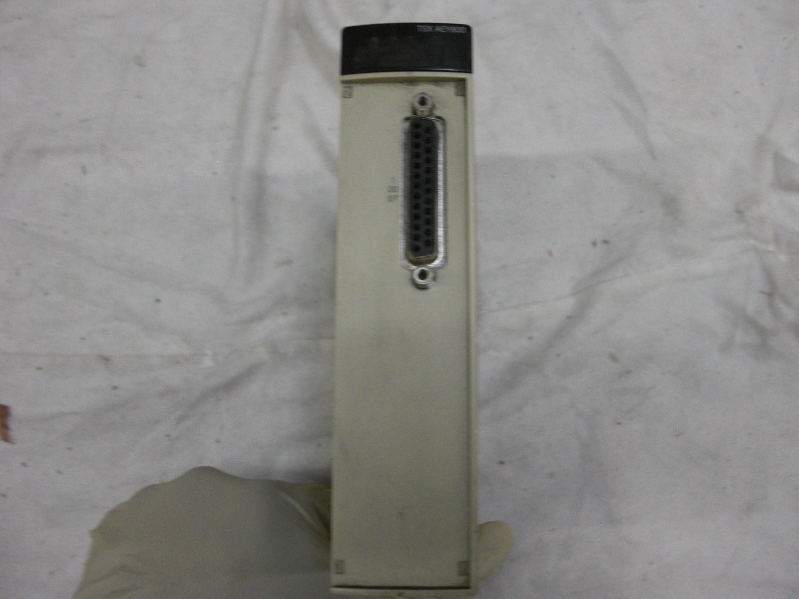 SCHNEIDER AUTOMATION TSXAEY800 *USED*