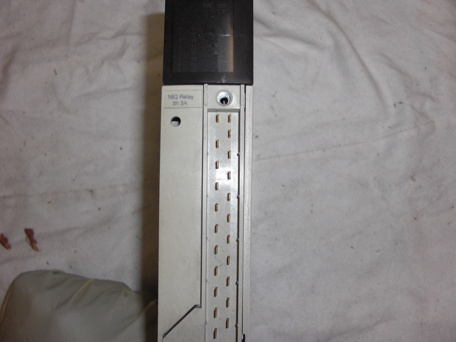 SCHNEIDER AUTOMATION TSXDSY16R5 *USED*