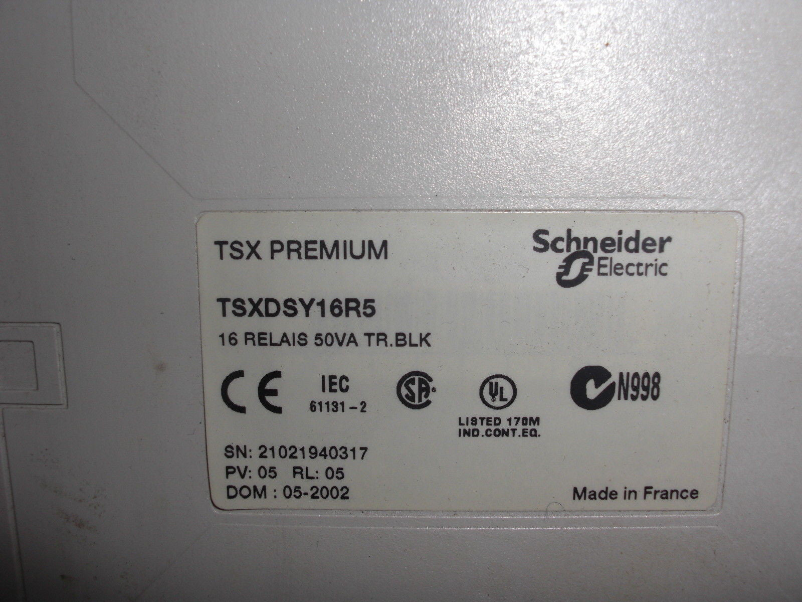 SCHNEIDER AUTOMATION TSXDSY16R5 *USED*