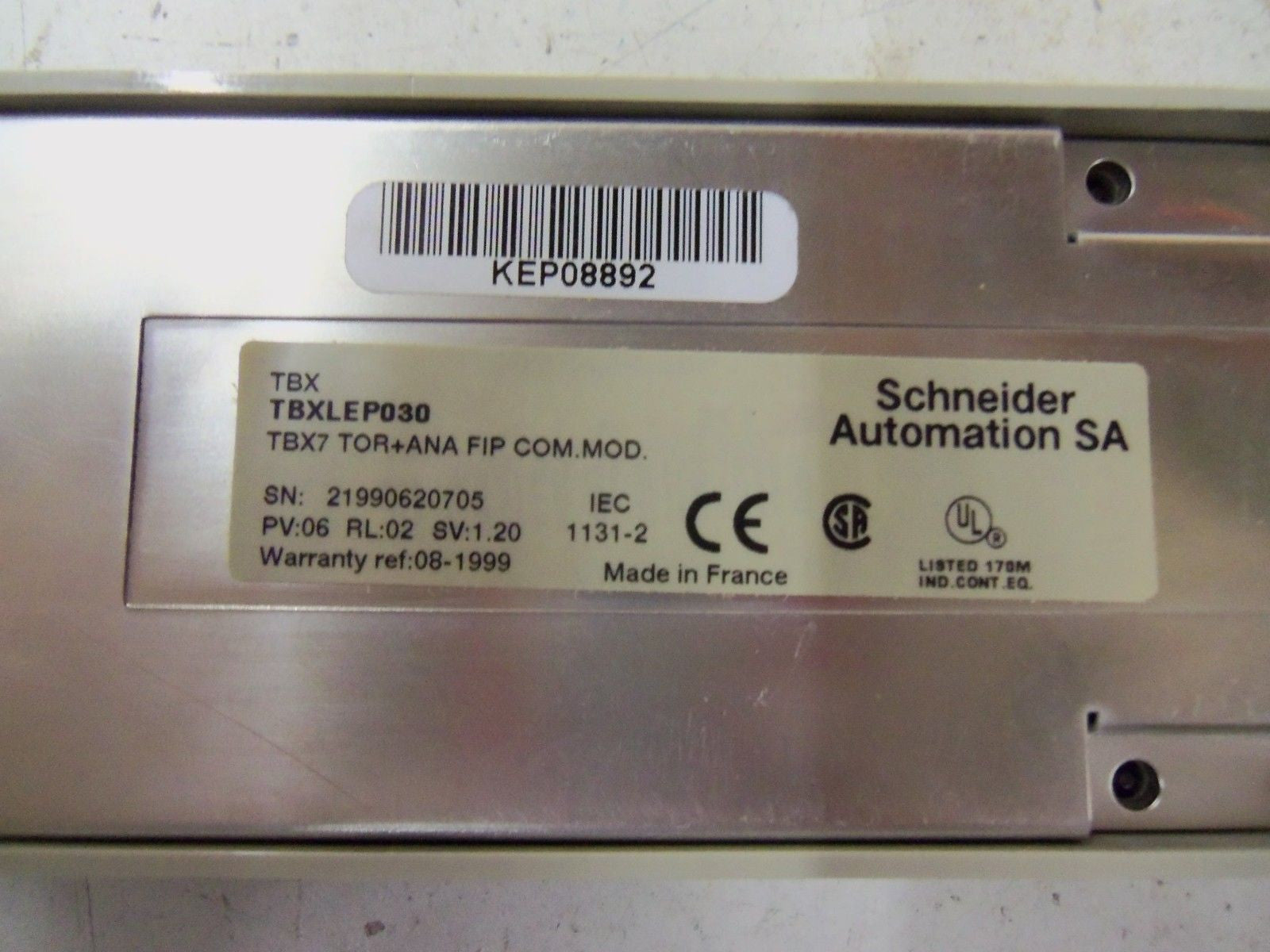 SCHNEIDER AUTOMATION TBXLEP030 *NEW IN BOX*