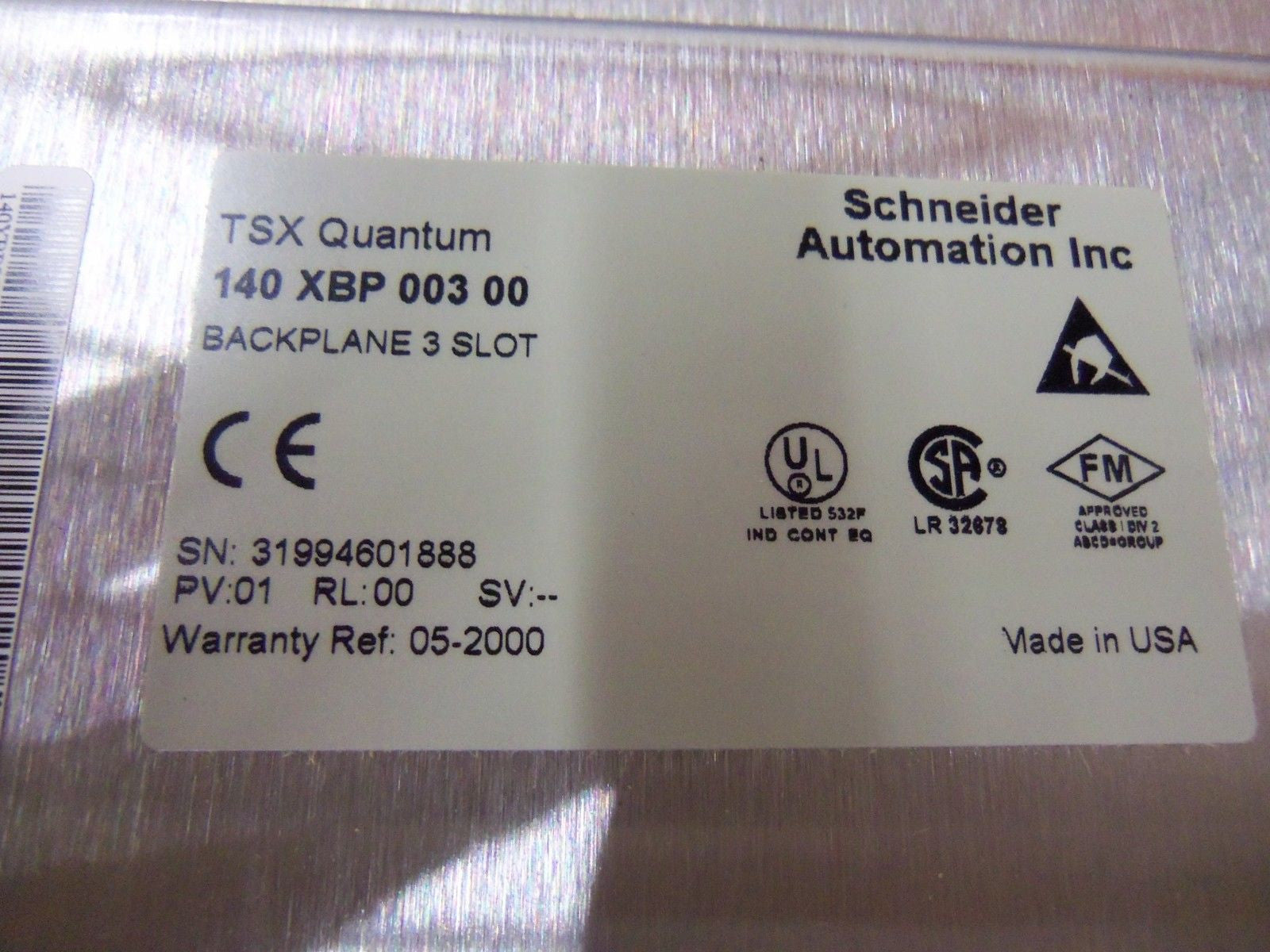 SCHNEIDER TSX QUANTUM 140XBP00300 *NEW IN BOX*