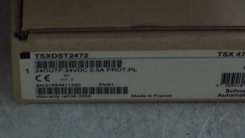 SCHNEIDER AUTOMATION TSXDST2472 *NEW IN BOX*