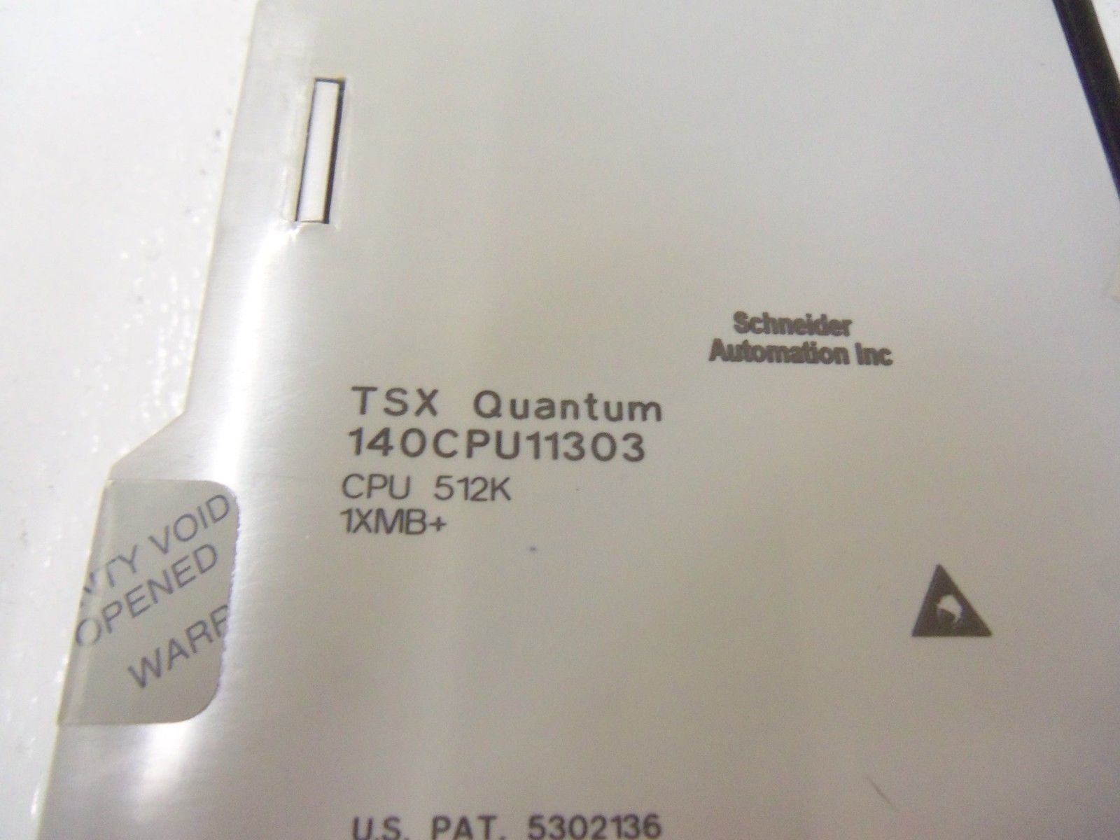 SCHNEIDER AUTOMATION INC. 140CPU11303 *NEW NO BOX*