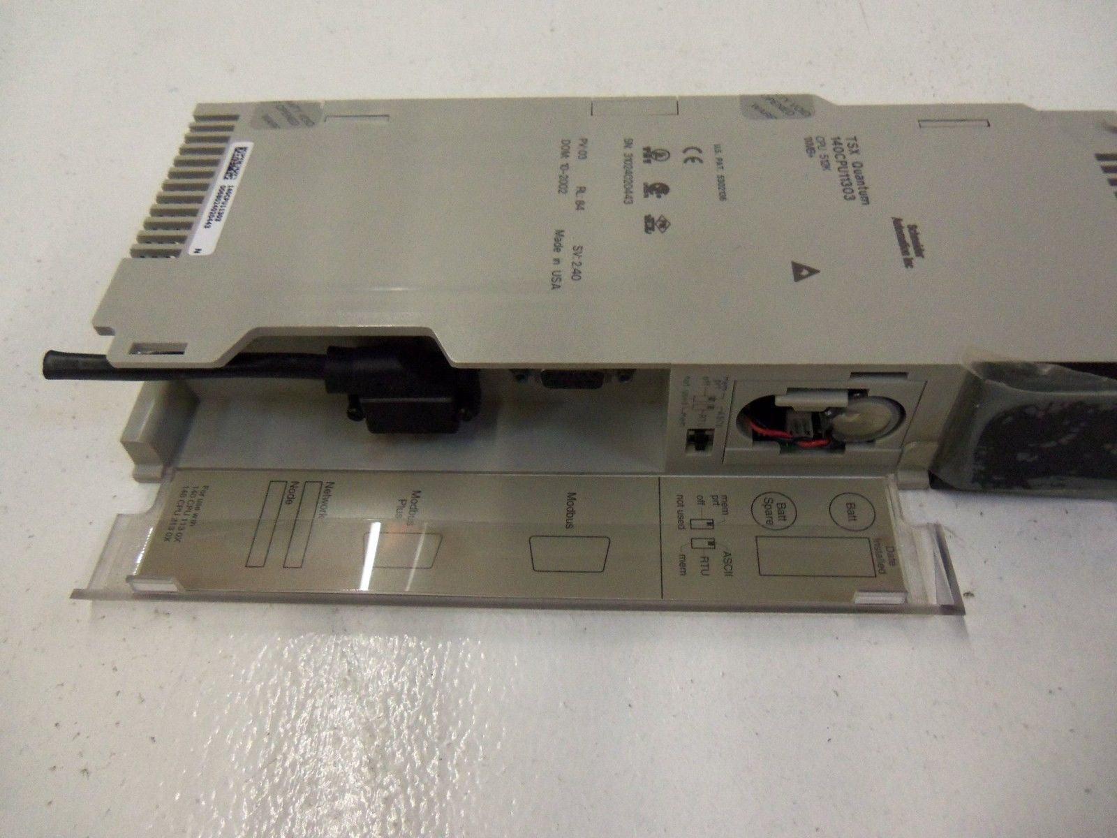 SCHNEIDER AUTOMATION INC. 140CPU11303 *NEW NO BOX*