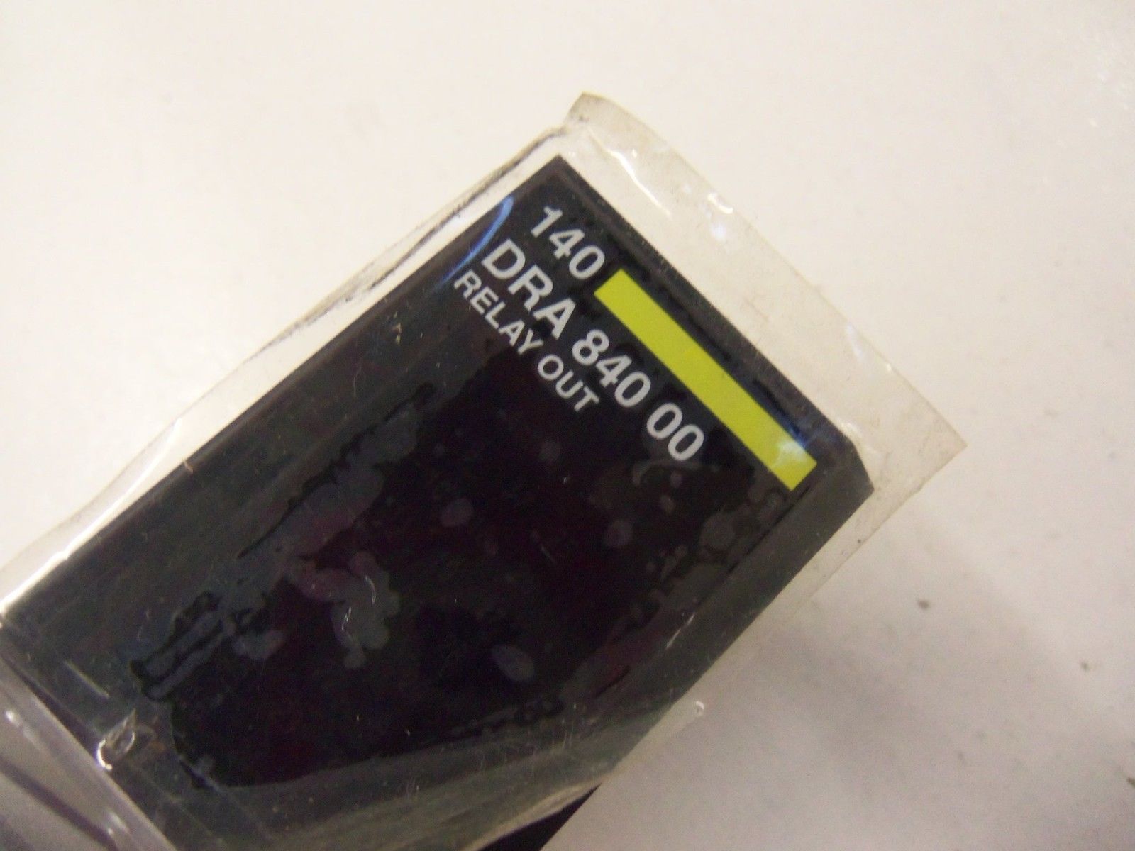 SCHNEIDER AUTOMATION INC. 140DRA84000 *USED*
