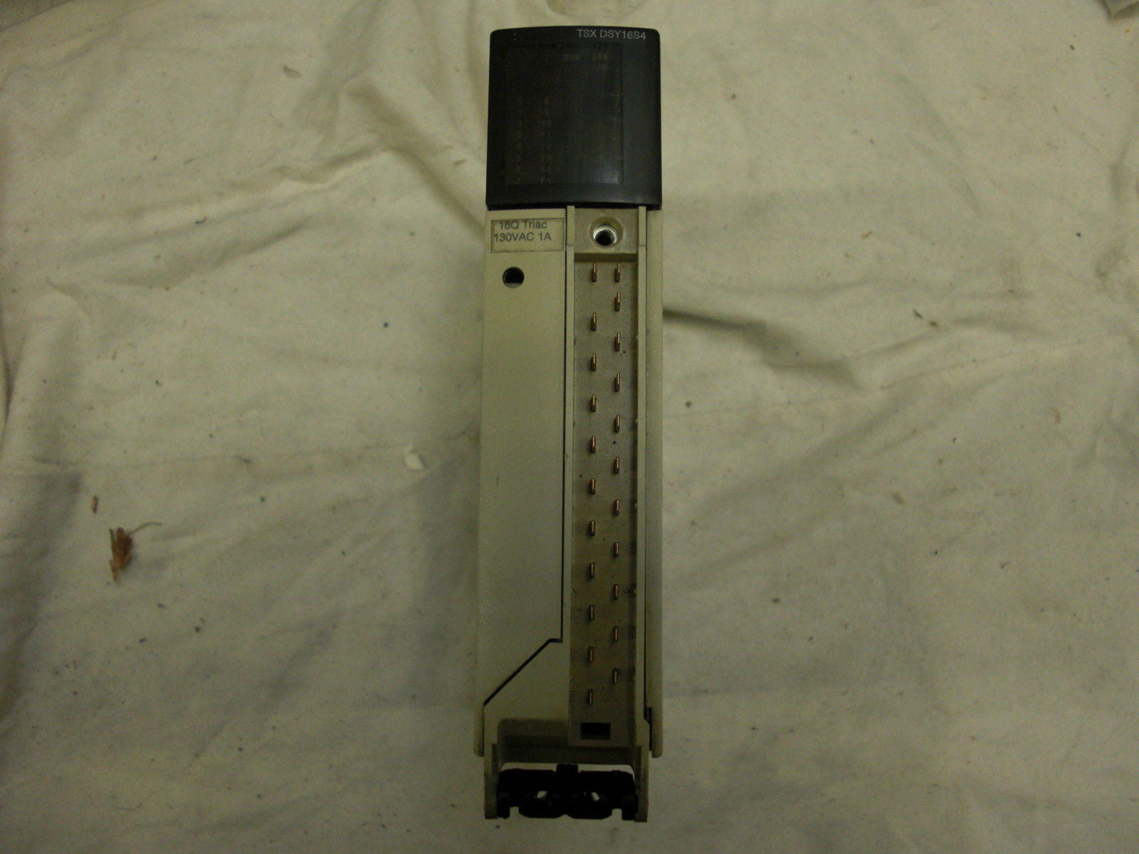 SCHNEIDER AUTOMATION TSXDSY16S4 *USED*