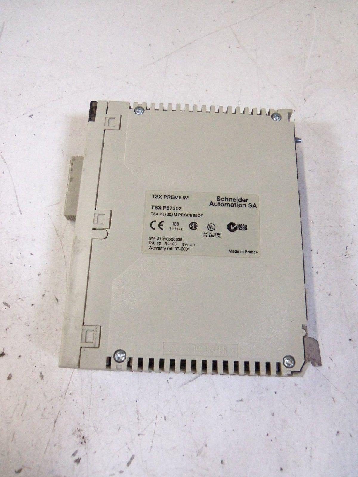 SCHNEIDER AUTOMATION TSXP57302 *USED*