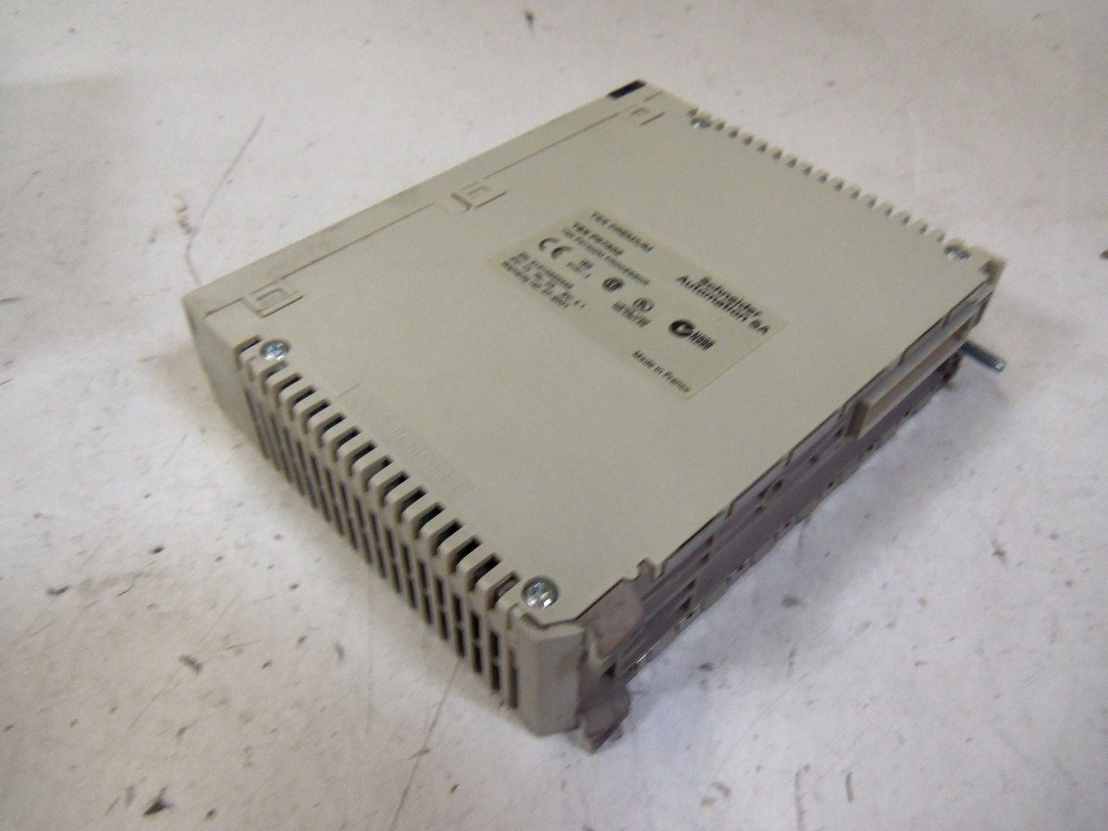 SCHNEIDER AUTOMATION TSXP57302 *USED*