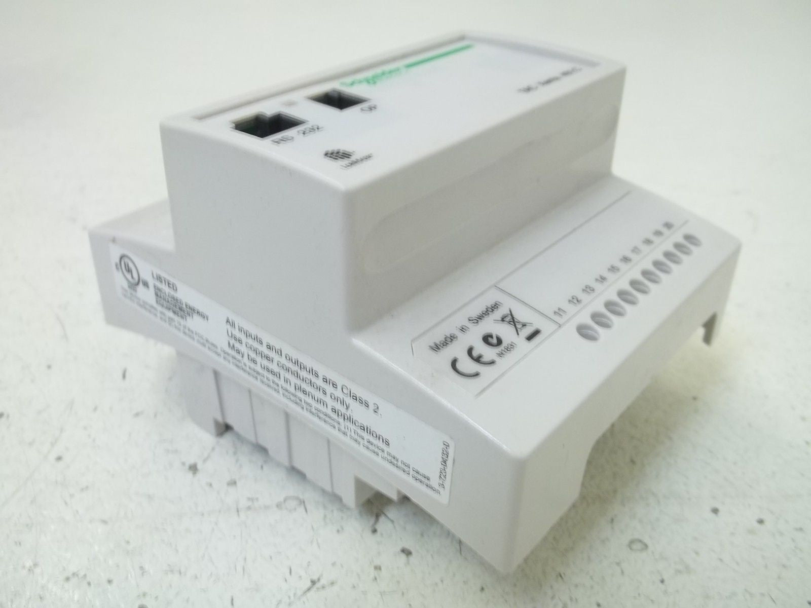 SCHNEIDER ELE. 007301040 I/O MODULE 15 POINT DIGITAL XENTA 40:1C*NEW IN BOX*