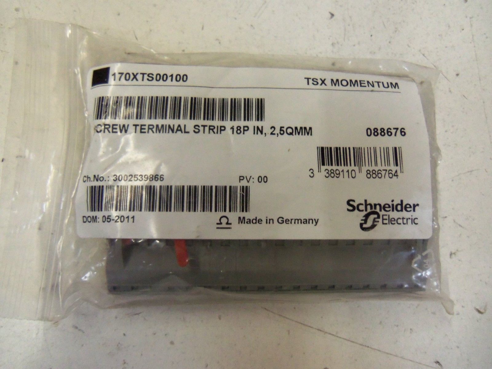 LOT OF 3 SCHNEIDER ELECTRIC MODICON 170 XTS 001 00 SCREW TERMINAL *NEW NO BOX*