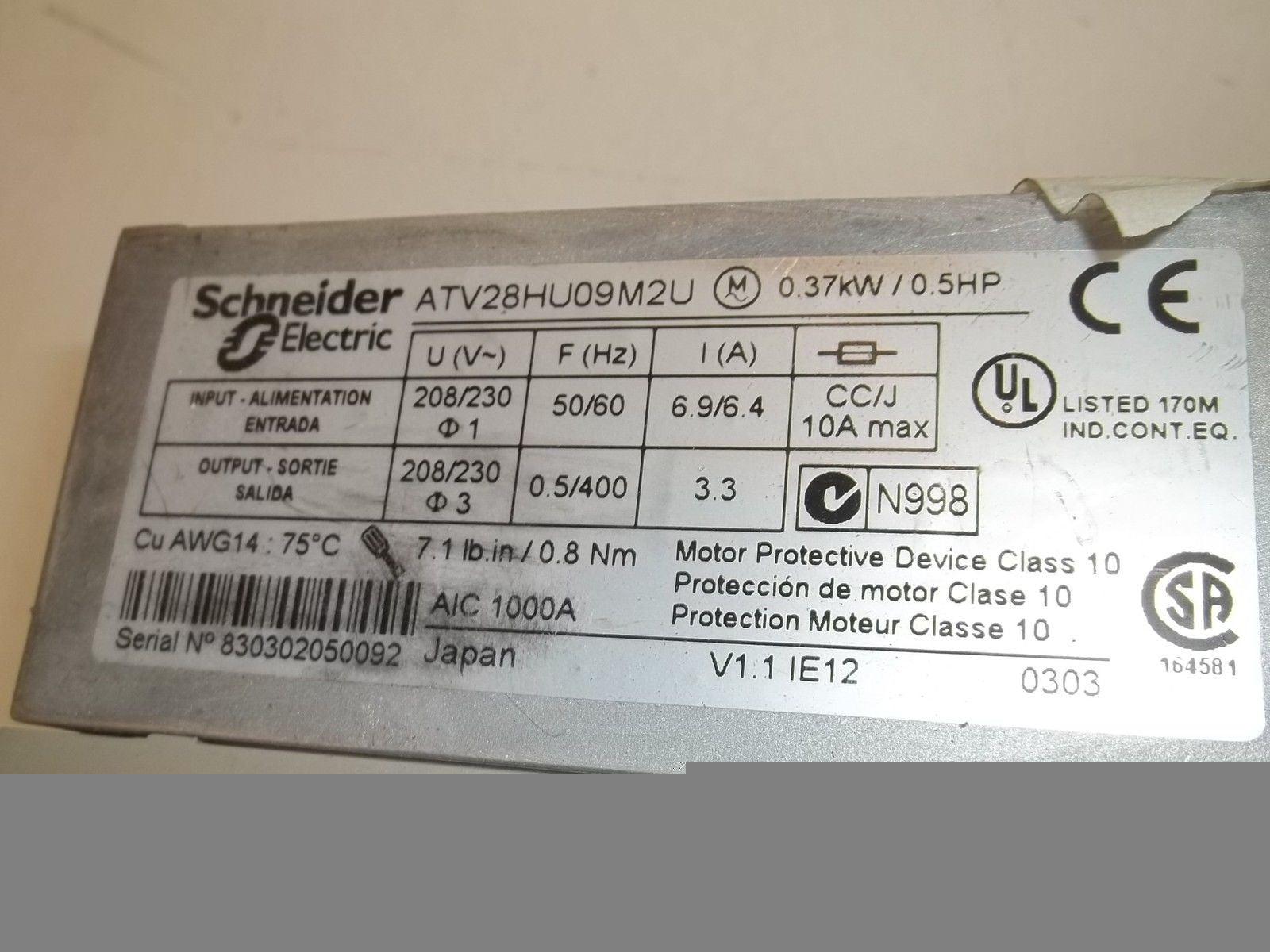 SCHNEIDER ELECTRIC ATV28HU09M2U *USED*