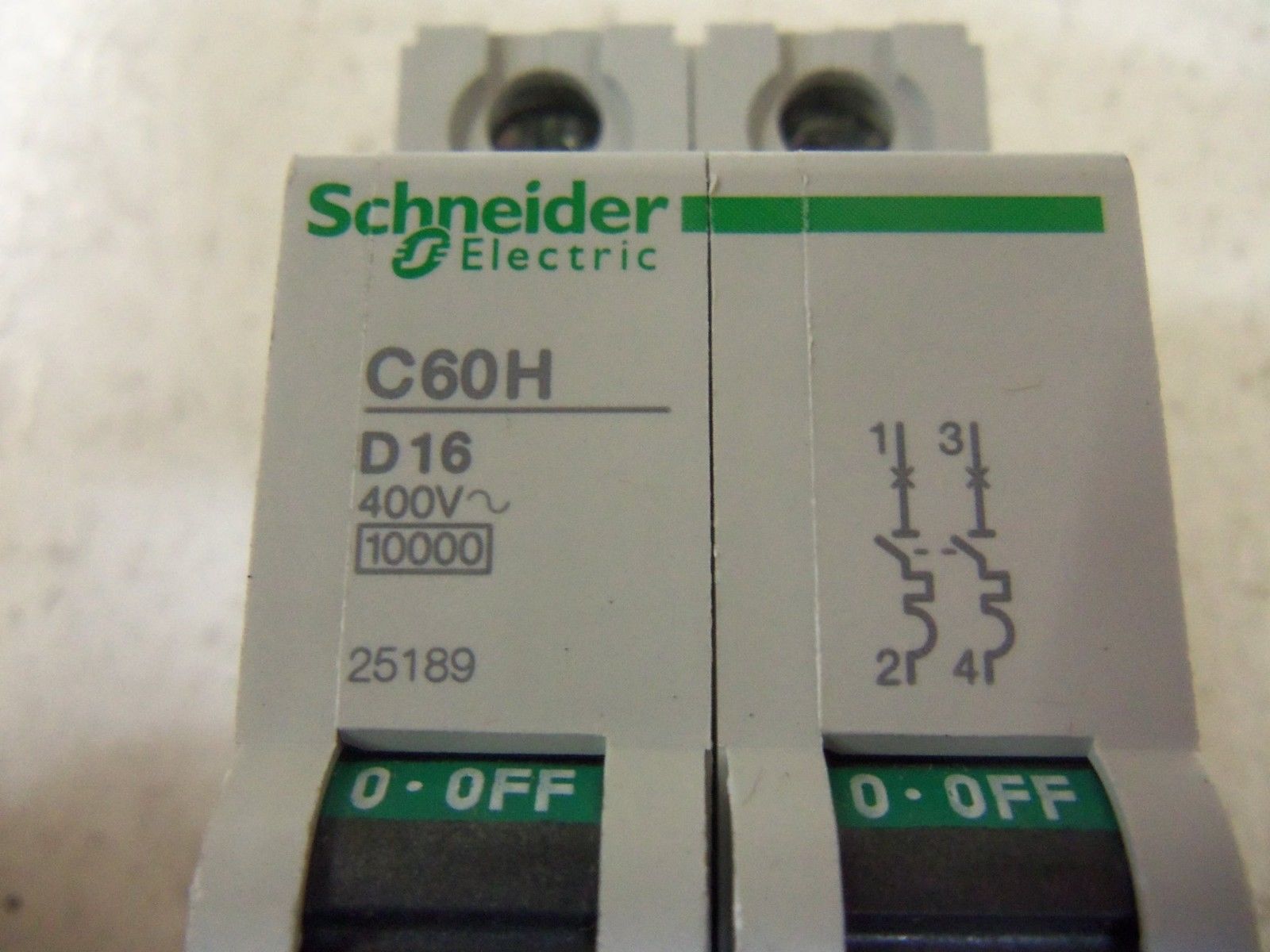 SCHNEIDER 25189 CIRCUIT BREAKER 16A *NEW NO BOX*