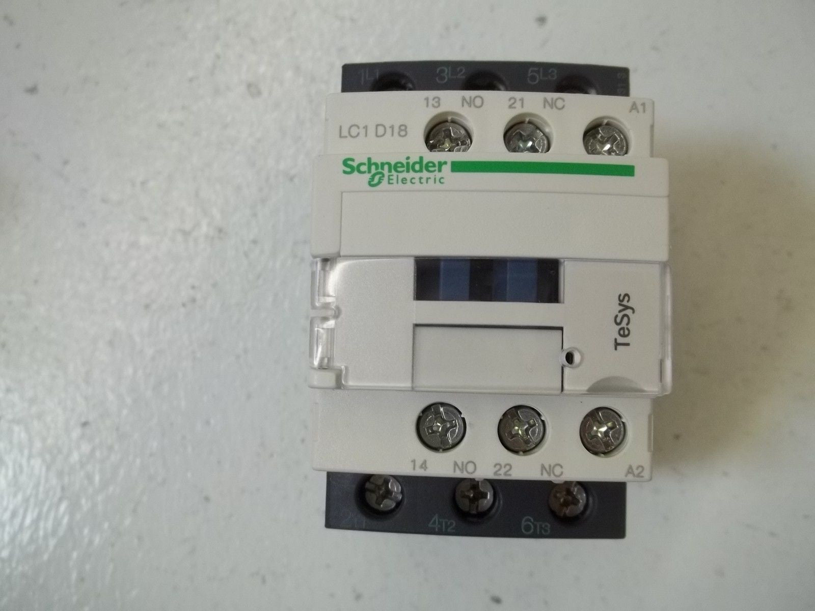 SCHNEIDER ELECTRIC LC1D18G7 CONTACTOR *NEW IN BOX*