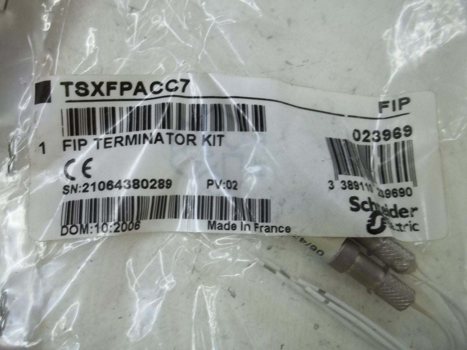 SCHNEIDER ELECTRIC TSXFPACC7 FIP TERMINATION KIT *NEW IN A BAG*