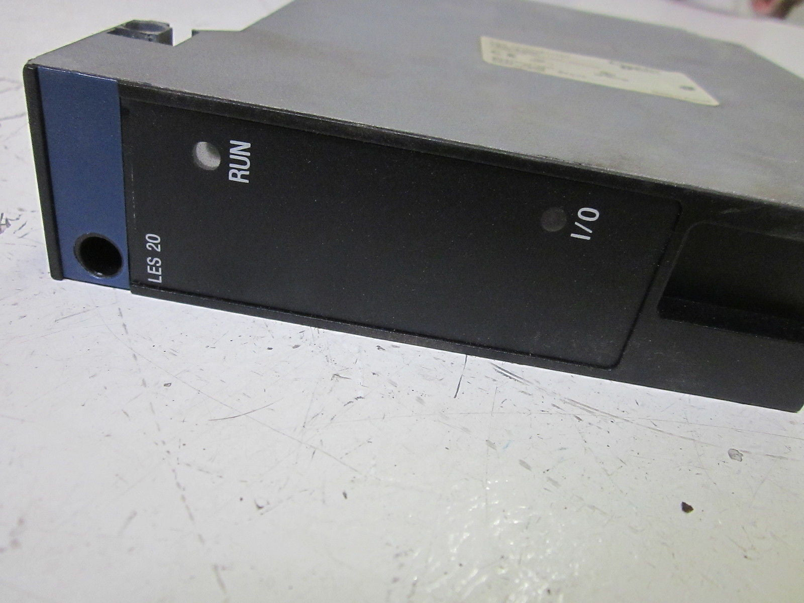 SCHNEIDER ELECTRIC TSXLES20 LOCAL I/O CONTROL MODULE *USED*