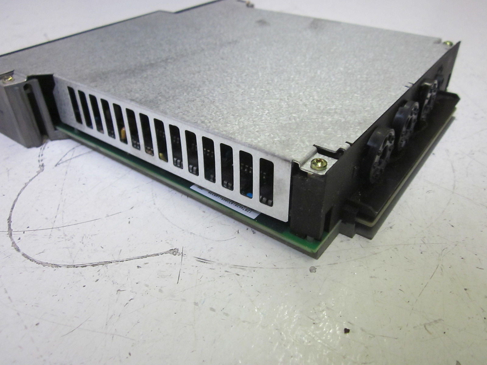 SCHNEIDER ELECTRIC TSXLES20 LOCAL I/O CONTROL MODULE *USED*