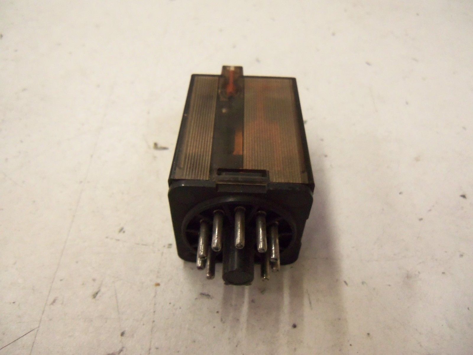 SCHRACK MR308220 *USED*