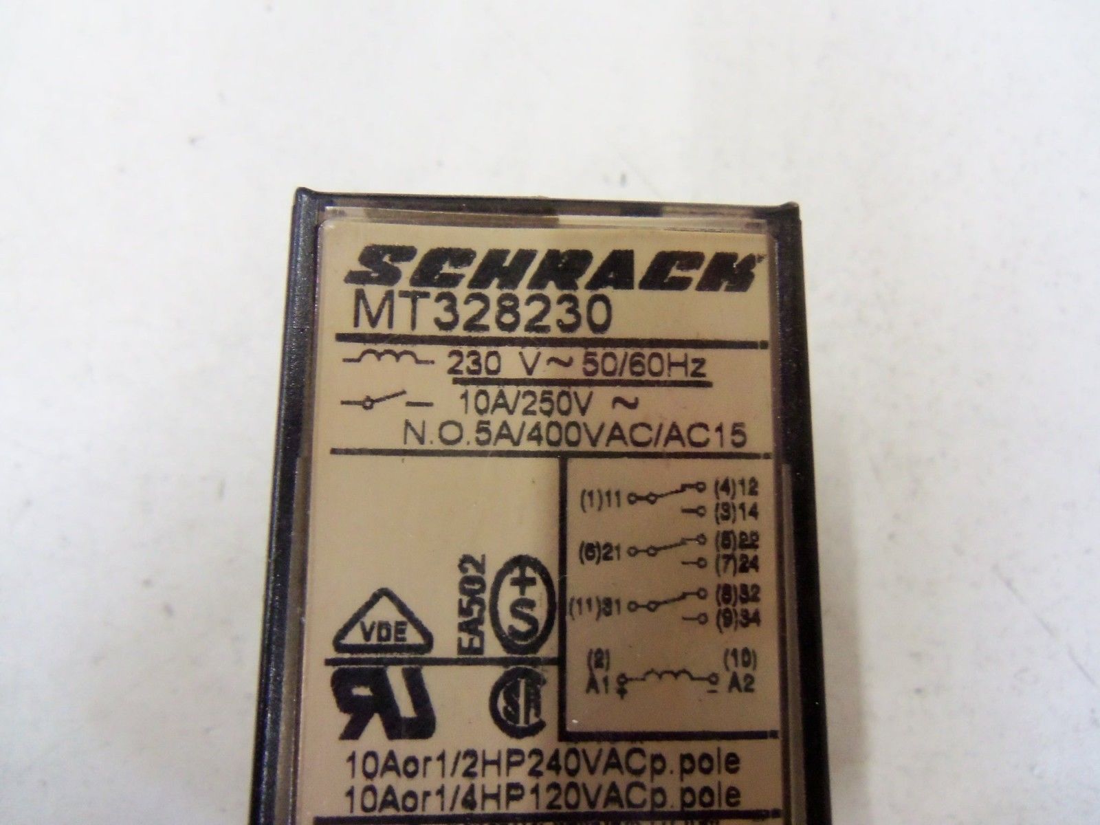 SCHRACK MT328230 *USED*