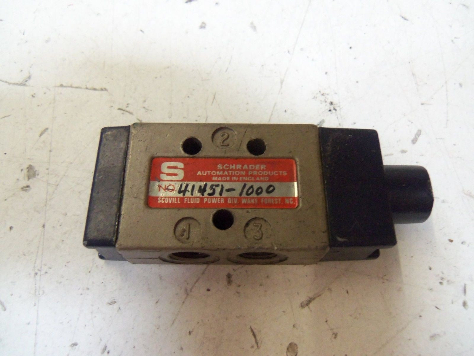 SCHRADER AUTOMATION PRODUCTS 41451-1000 *USED*