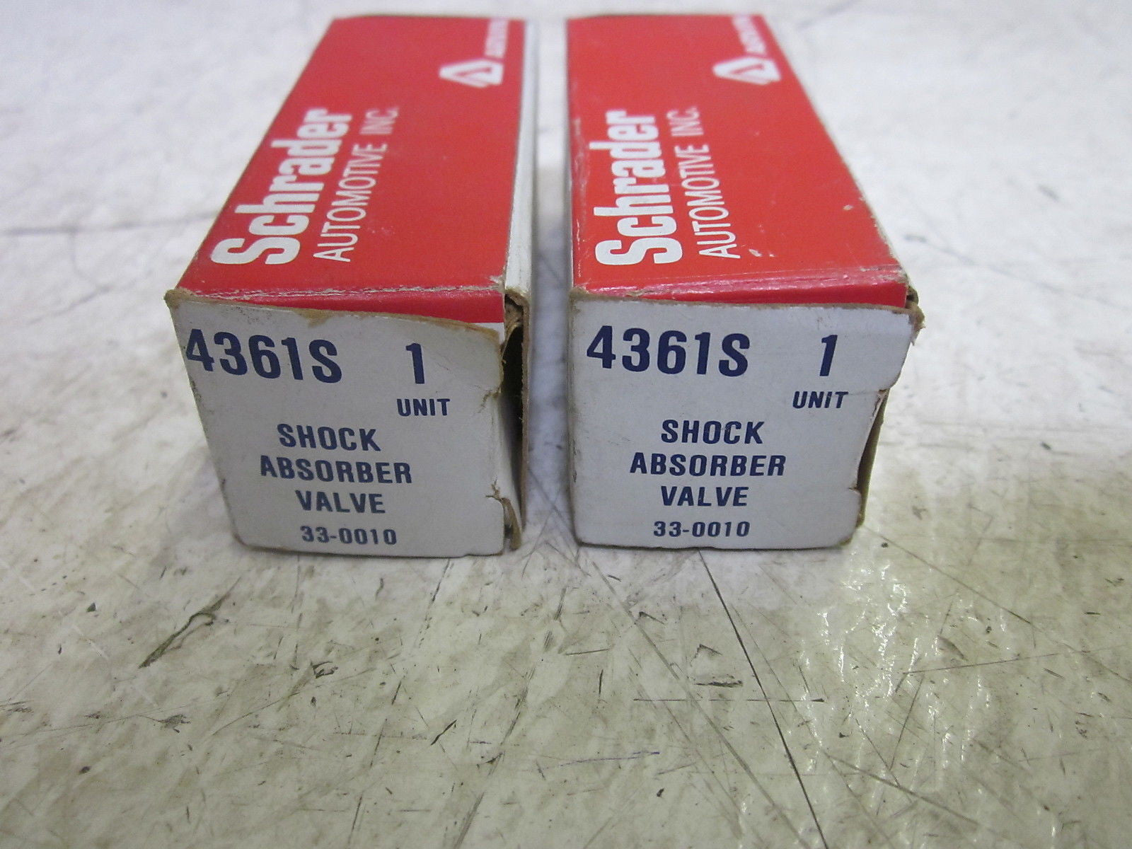 SCHRADER AUTOMOTIVE INC. 4361S SHOCK ABSORBER VALVE 33-0010 *NEW IN BOX*
