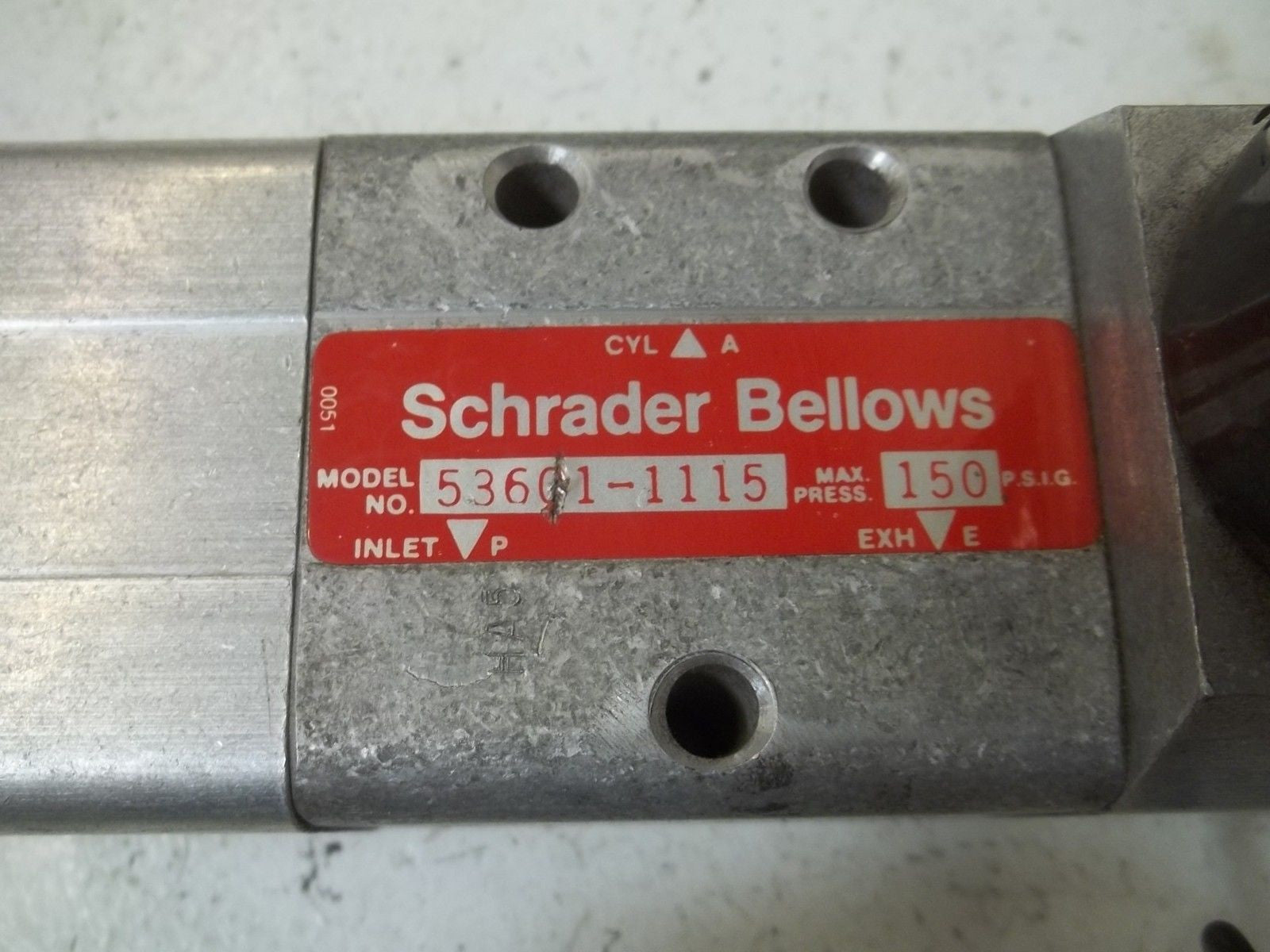 SCHRADER BELLOW 53601-1115 SOLENOID VALVE *USED*