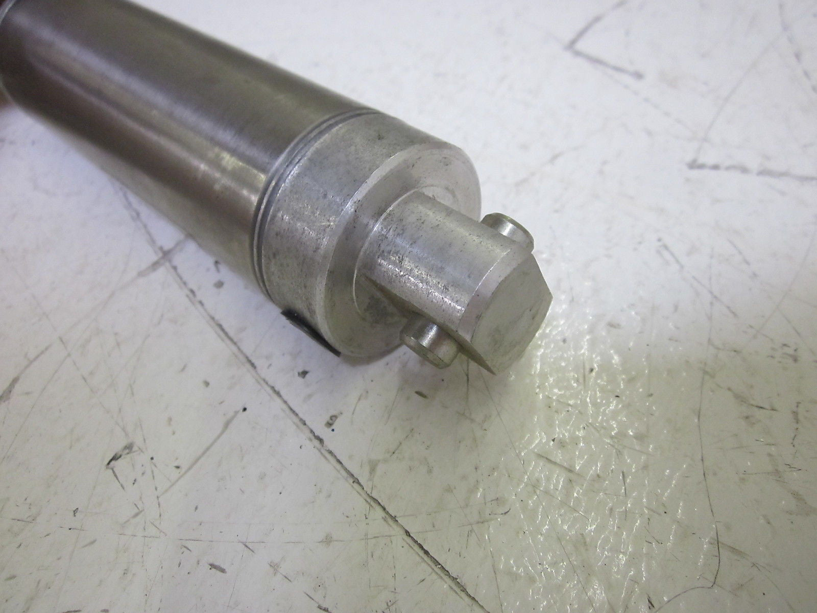 SCHRADER BELLOWS 1.50PSR02.0 CYLINDER *USED*