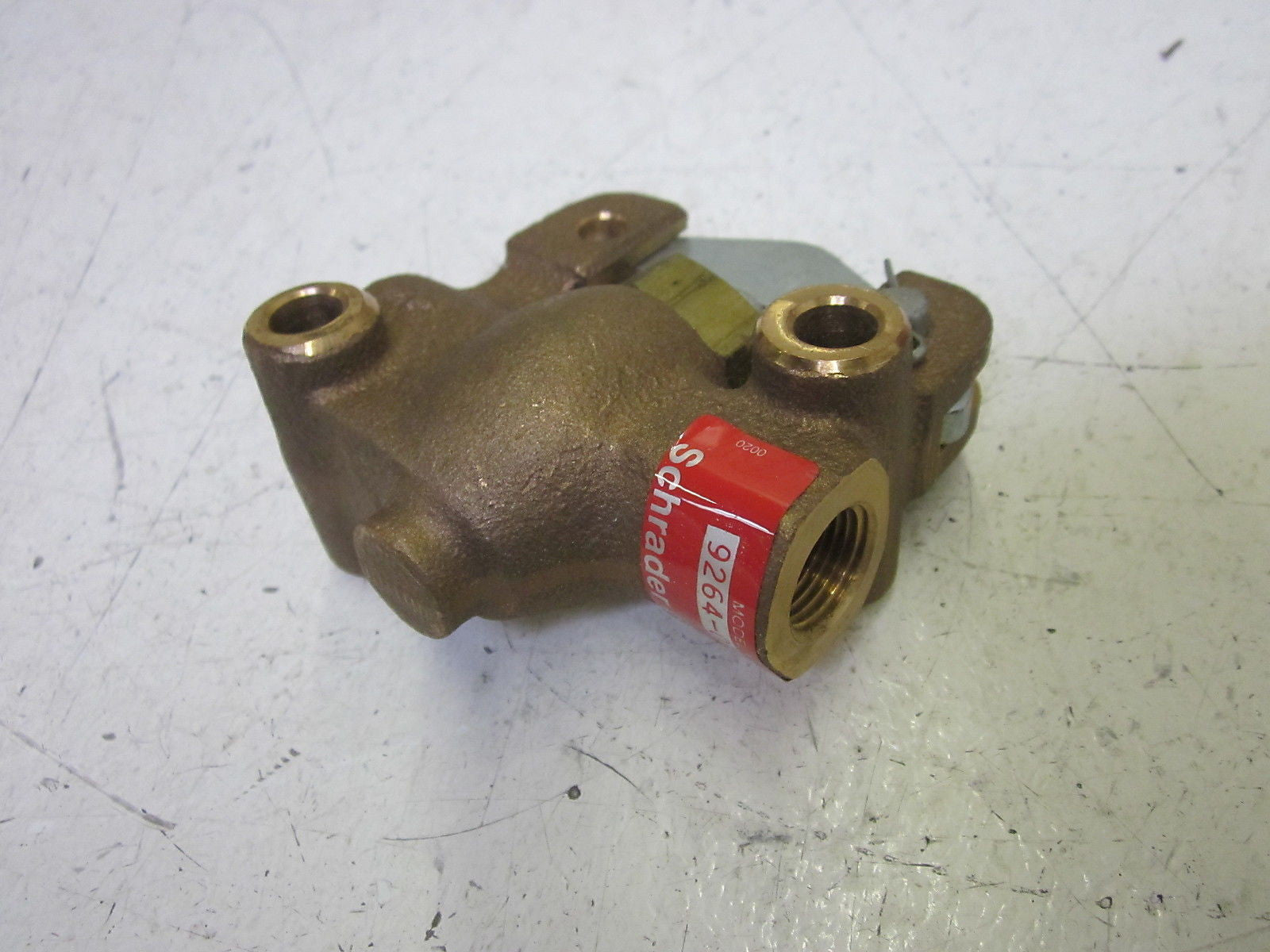 SCHRADER BELLOWS 9264-0329 VALVE BW *NEW NO BOX*