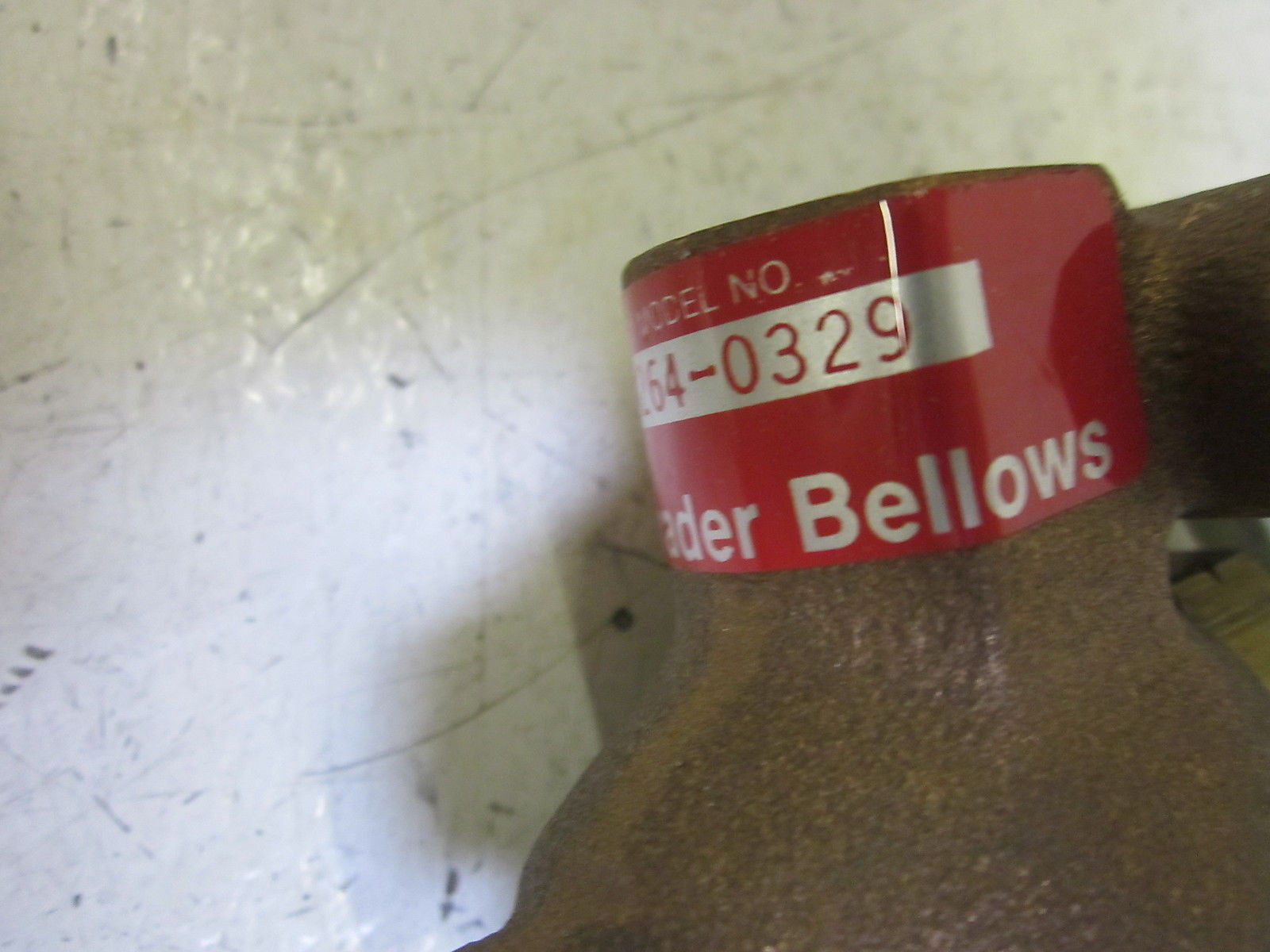 SCHRADER BELLOWS 9264-0329 VALVE BW *NEW NO BOX*