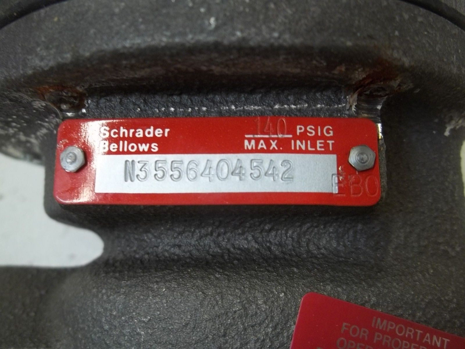 SCHRADER BELLOWS  N3556404542 VALVE *USED*
