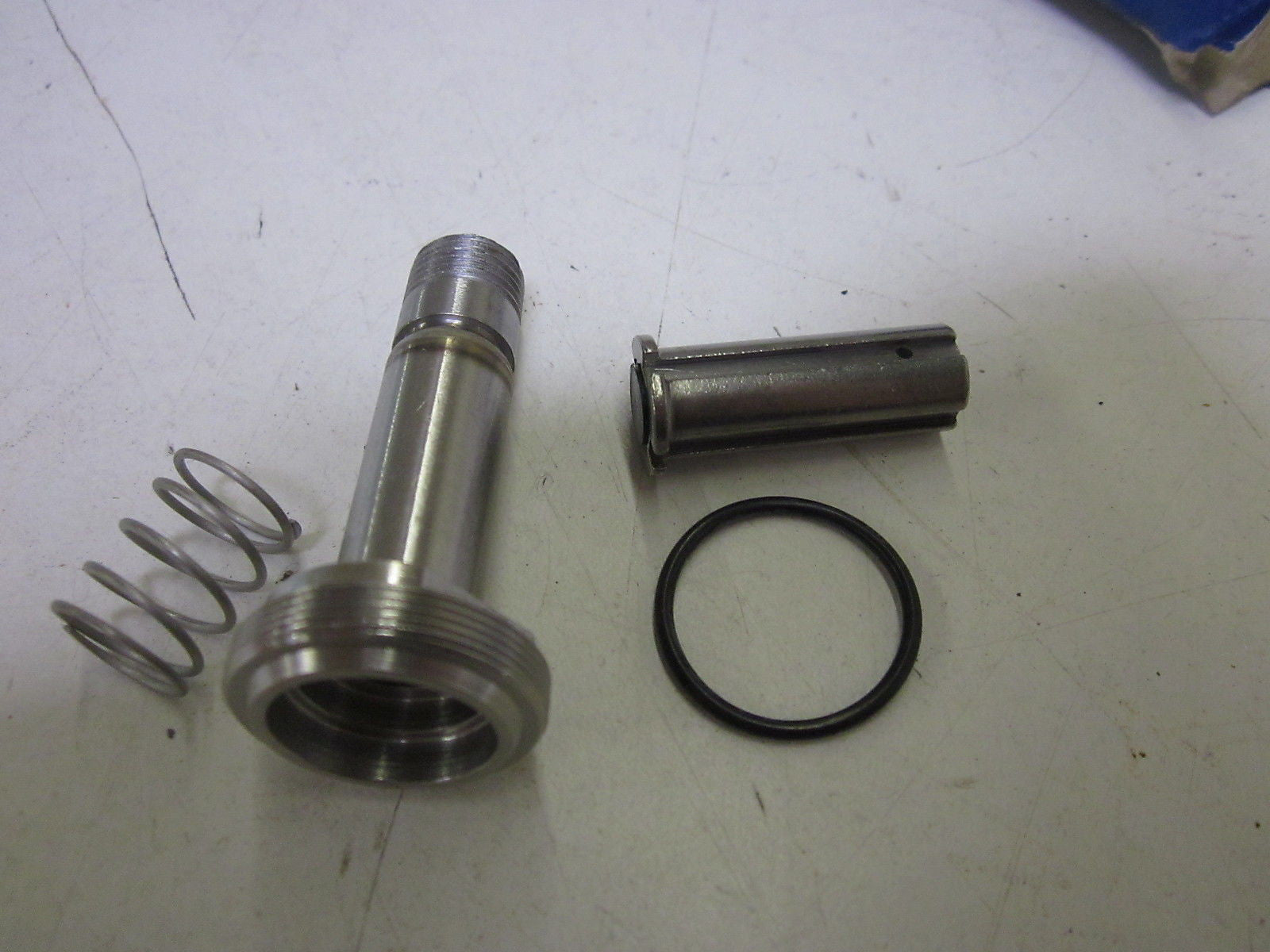 SCHRADER BELLOWS WF 13 76 *NEW IN BOX*
