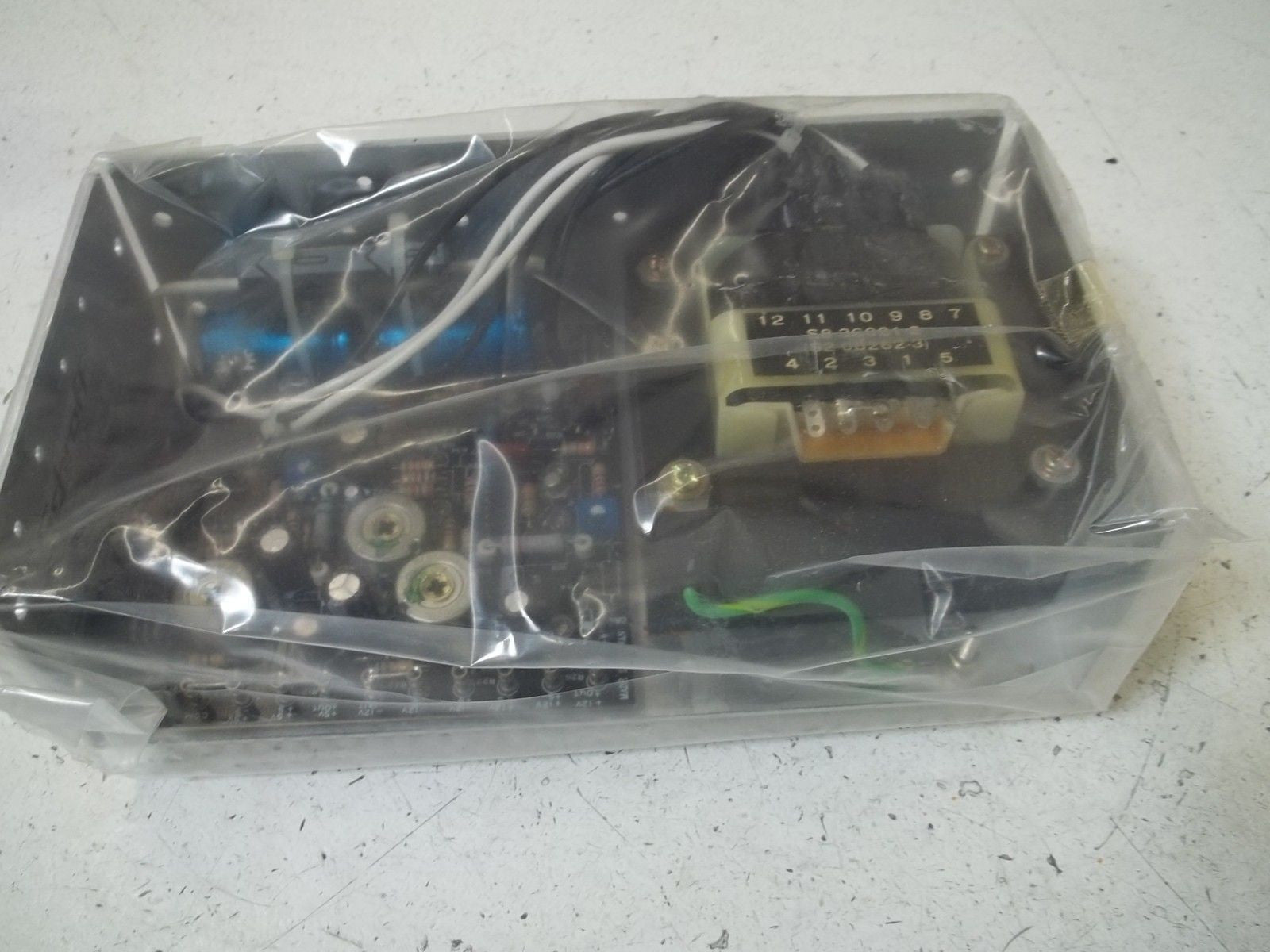 SCHROFF LT60W POWER SUPPLY *NEW IN BOX*