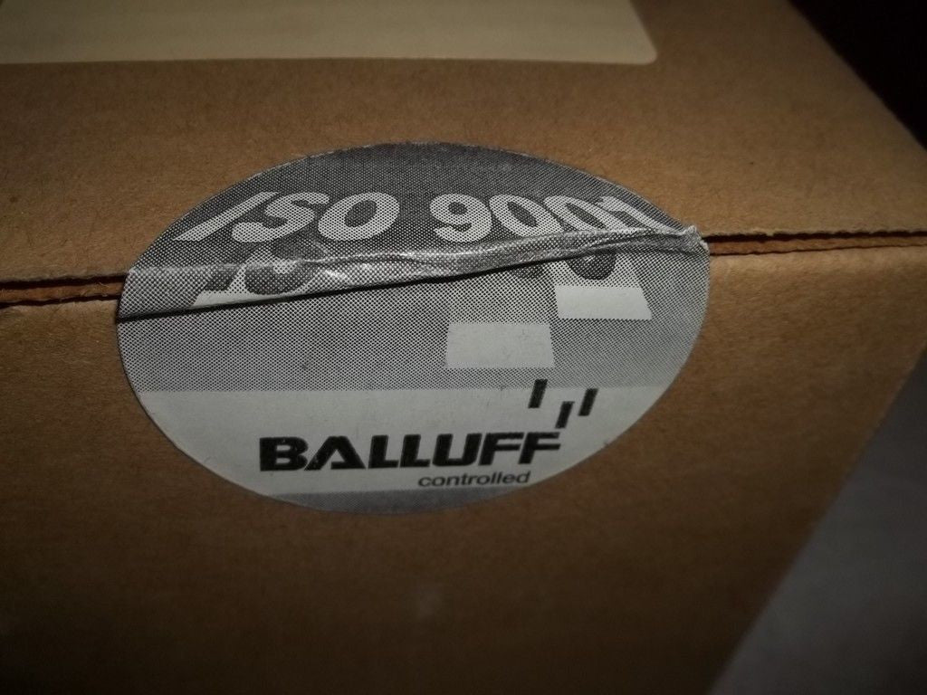 BALLUFF BNS-819-D02-L12-100-10 *FACTORY SEALED*