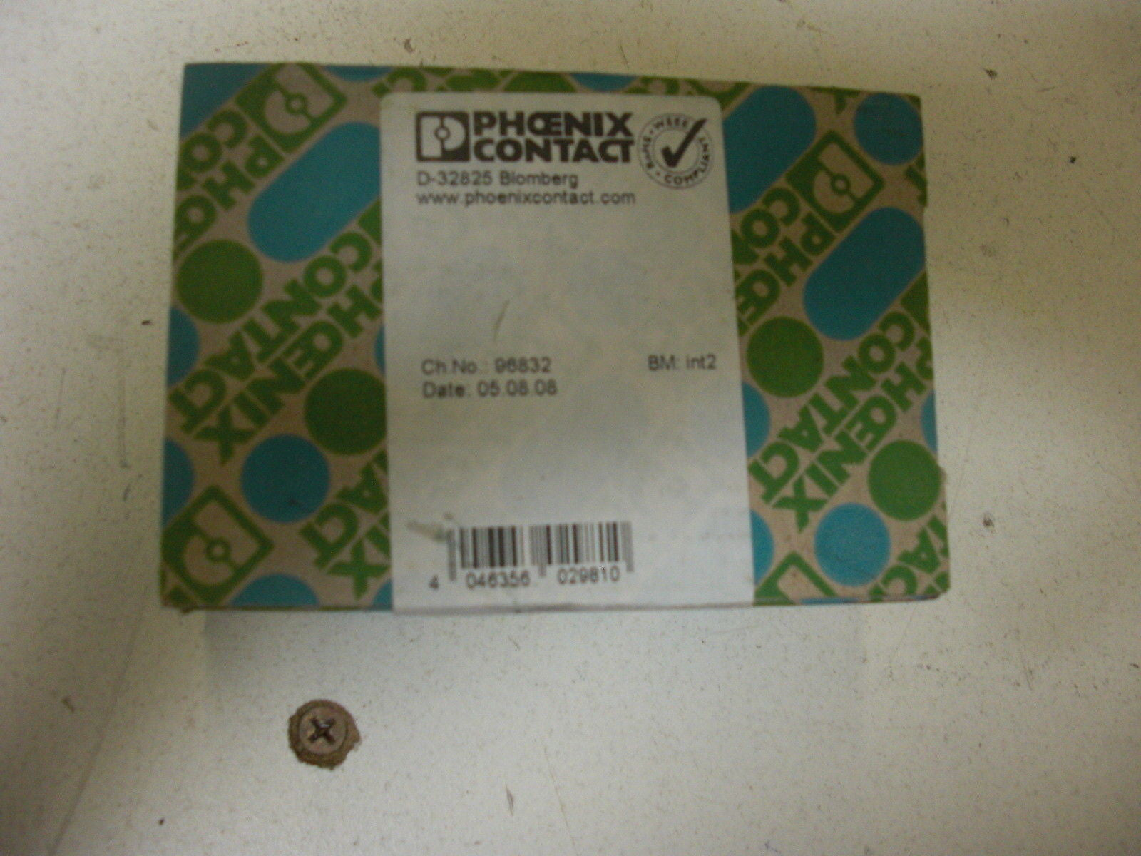 PHOENIX CONTACT VS-PP-R1XRJ45/5-S6 *FACTORY SEALED*