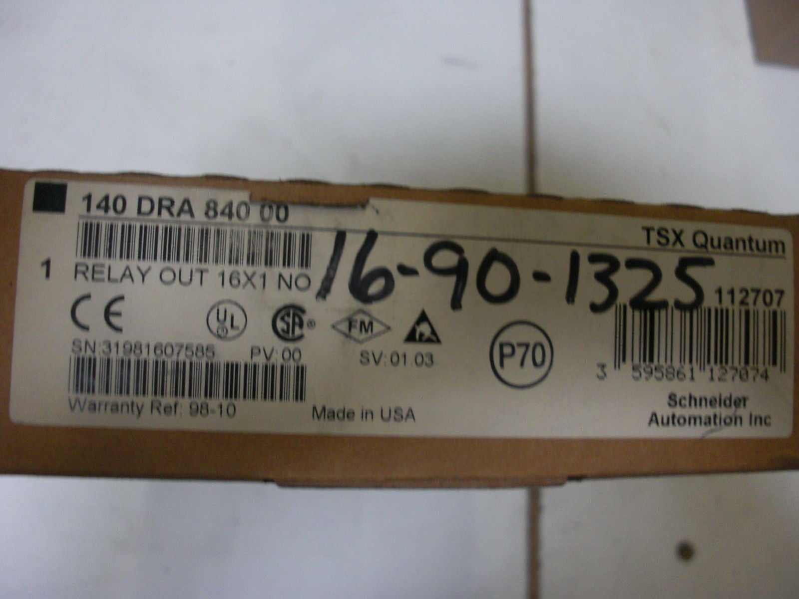 SCHNEIDER AUTOMATION 140DRA84000 *FACTORY SEALED*