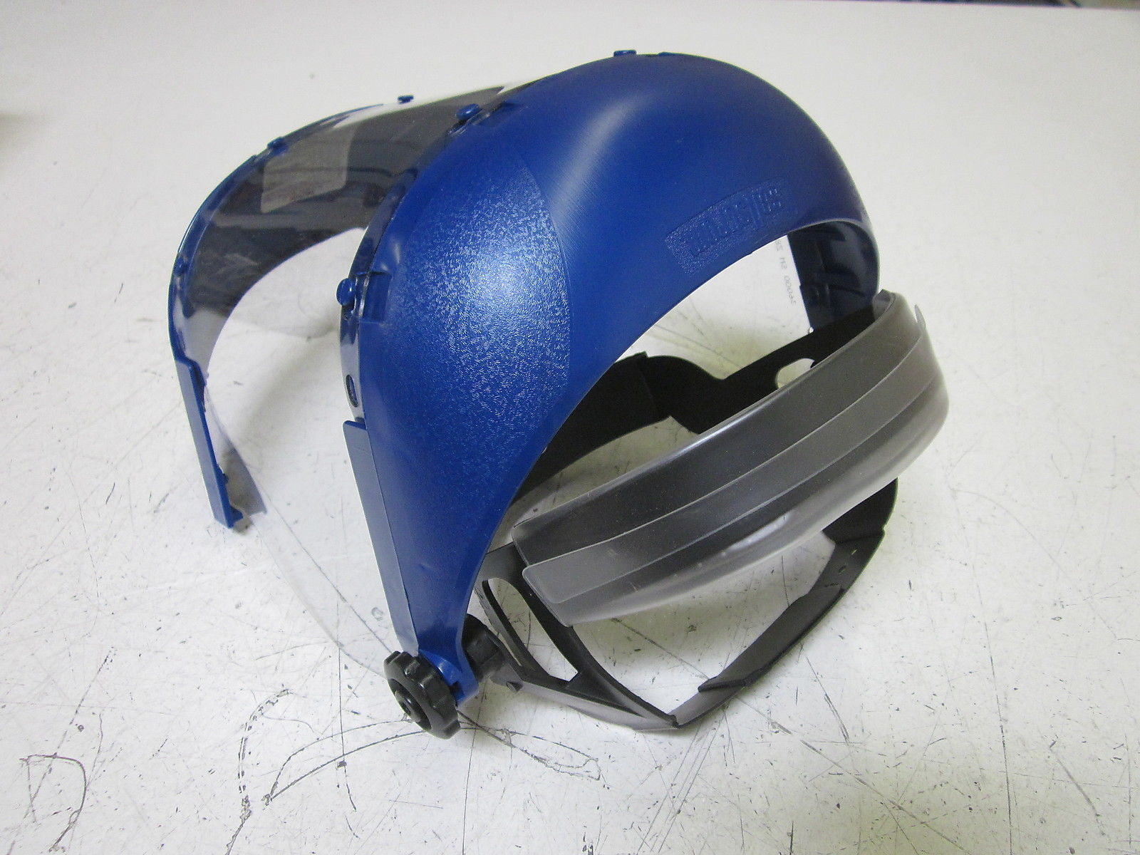 SELLSTROM 3600SM FACE SHIELD *NEW IN BOX*