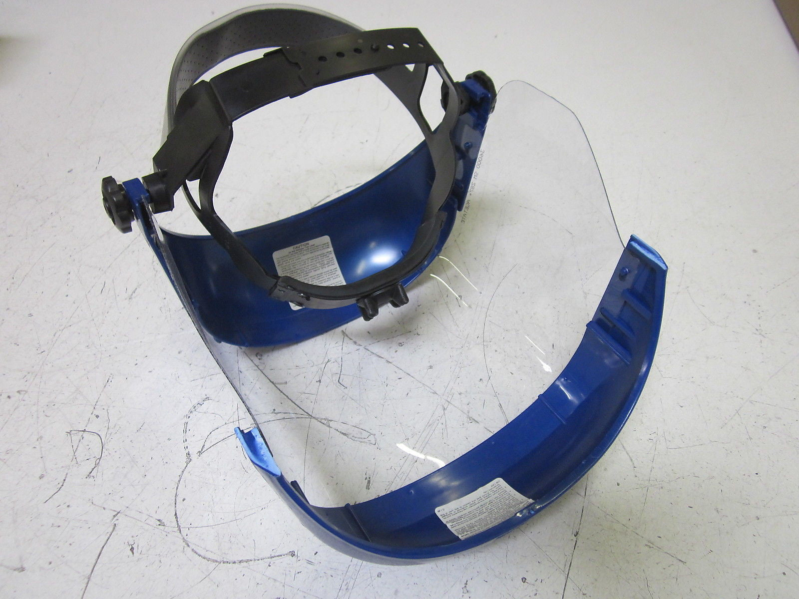 SELLSTROM 3600SM FACE SHIELD *NEW IN BOX*