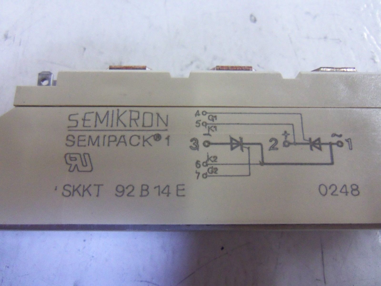 SEMIKRON SKKT-92B14E *NEW NO BOX*