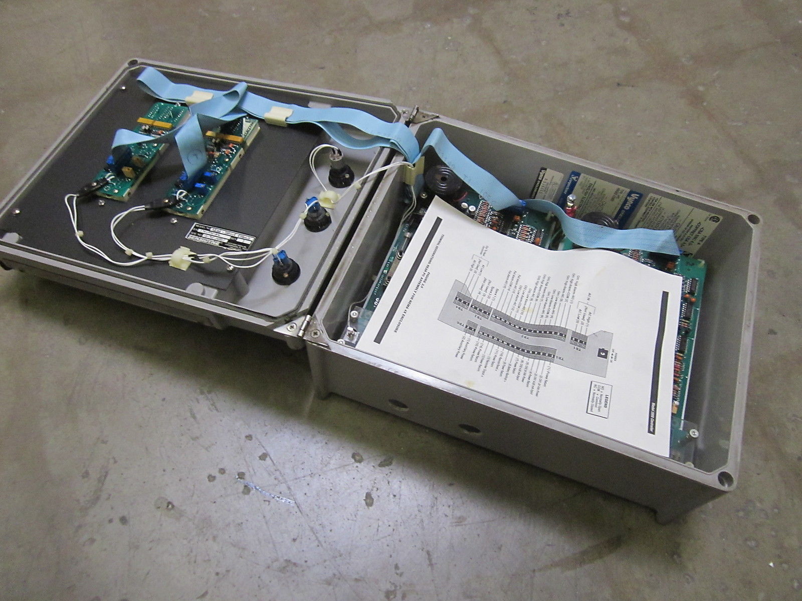 SENSIDYNE 7010697-1 COMBUSTION MODULE  VYNCO S-536055 ENCLOSURE (AS PIC.) *USED*