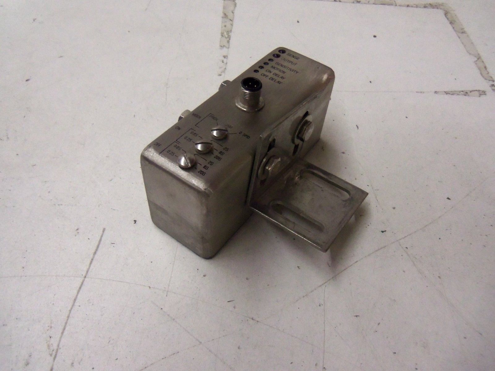 SENSON INC. MODEL 11-342-03 *USED*
