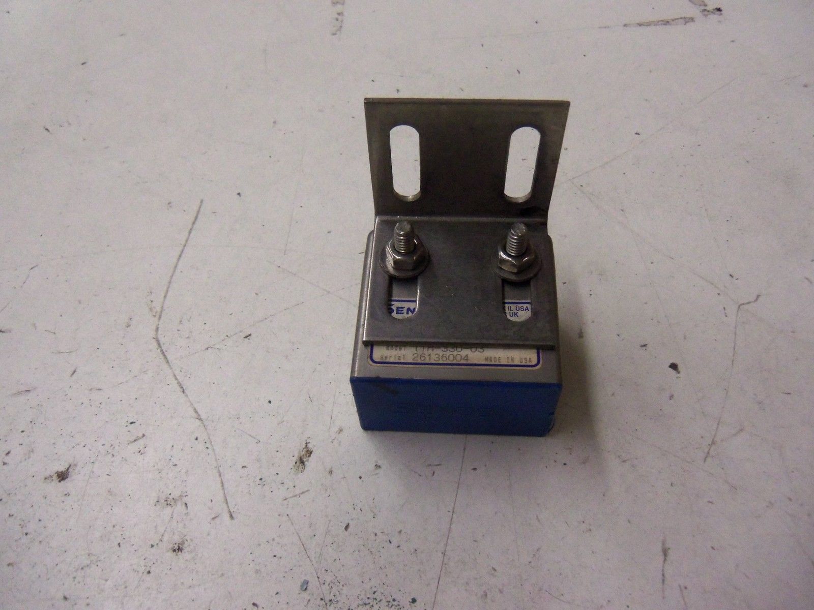 SENSON INC. MODEL 11H-330-03 *USED*