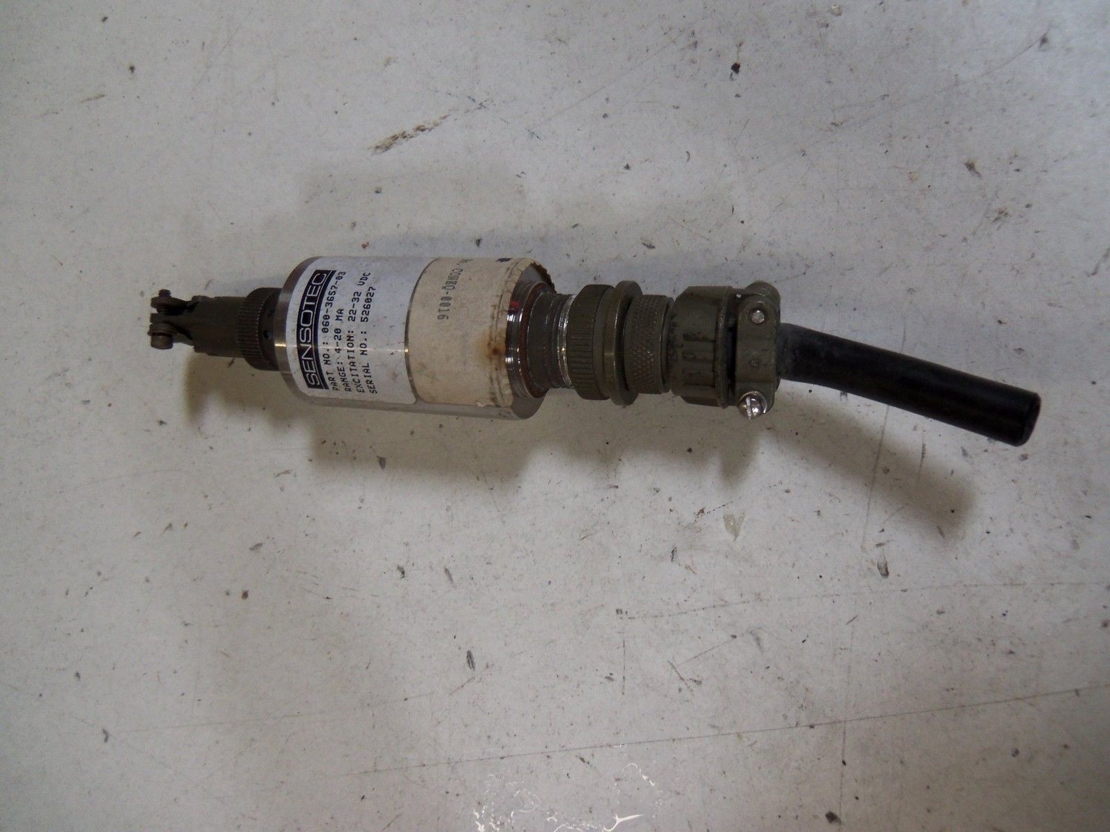 SENSOTEC 060-3657-03 *USED*