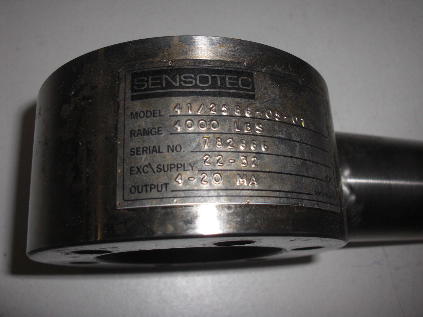 SENSOTEC 41/2586-05-01 *USED*