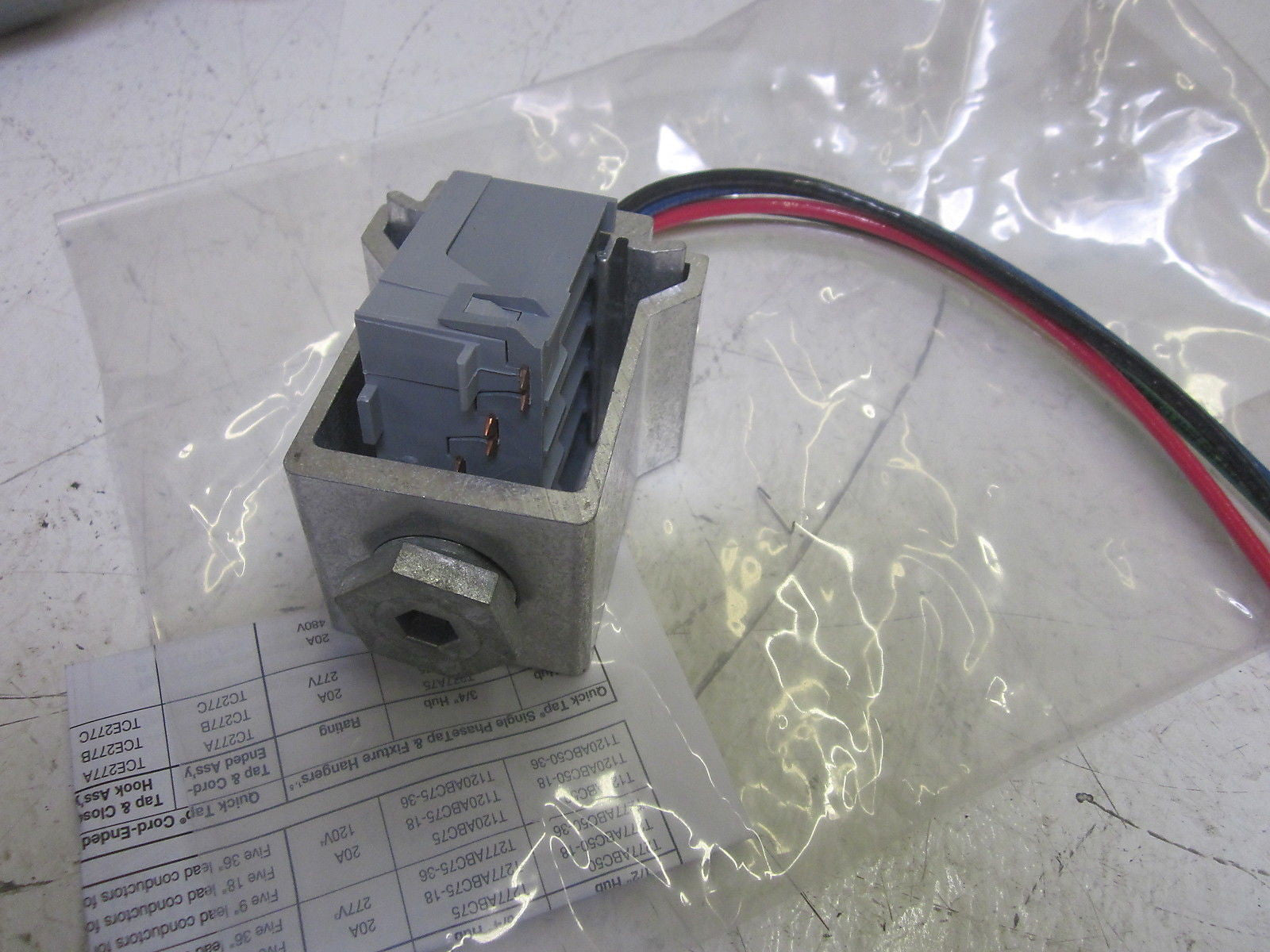 SENTAL LIGHTING T30-277 30A 277/480V *NEW IN A BAG*