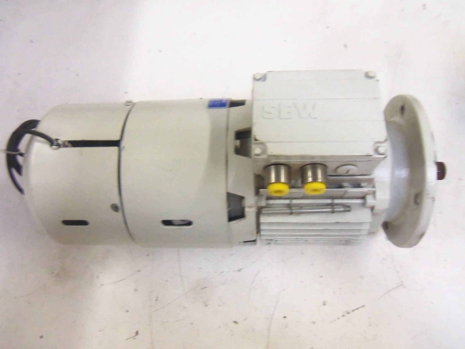 SEW-EURODRIVE CFT90L4/BMG/HR/TH/AV1H GEAR MOTOR 2100 RPM *USED*