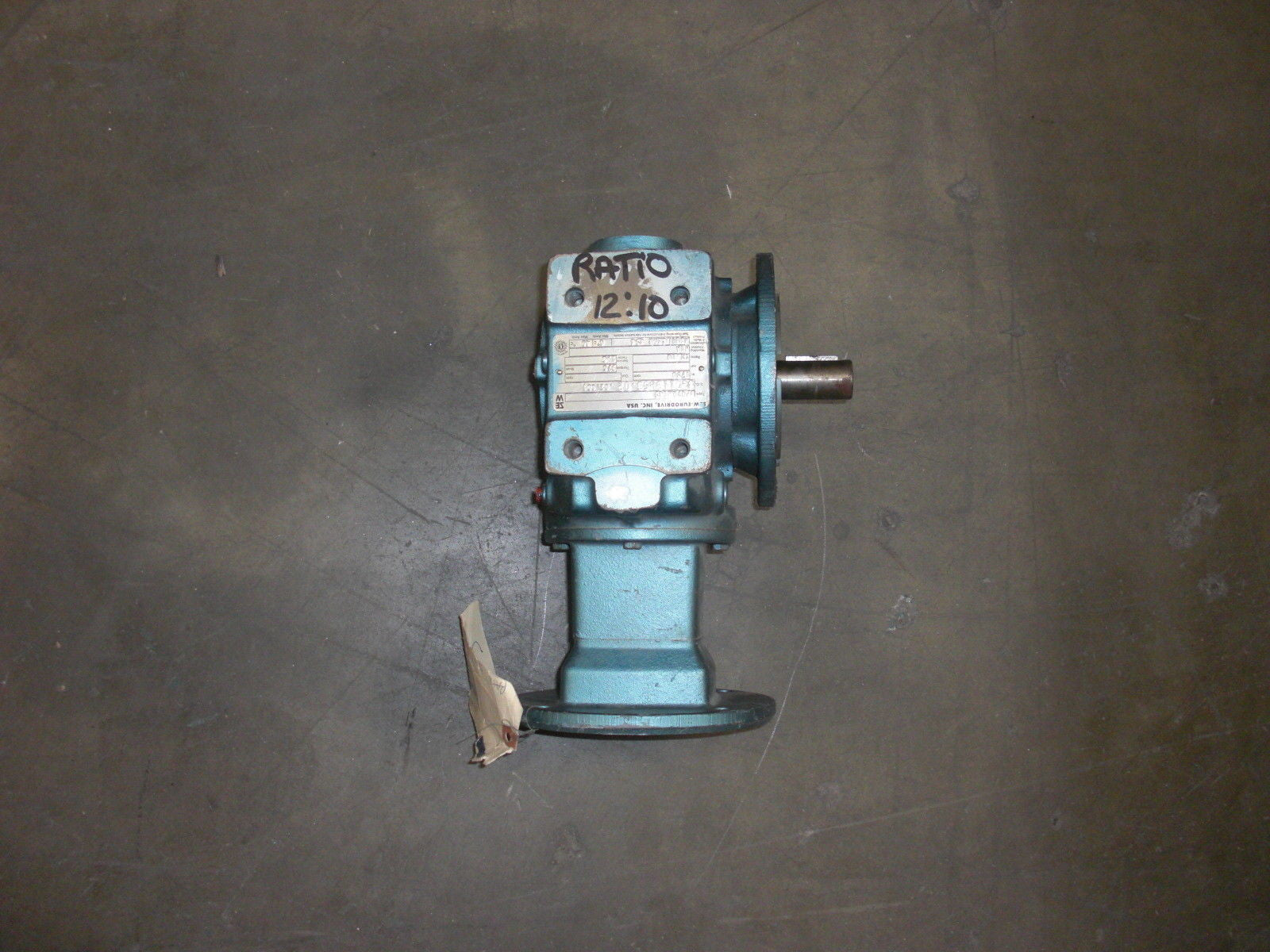 SEW-EURODRIVE SF47AM143 GEAR REDUCER 1750 RPM 12.10:1 *NEW NO BOX*