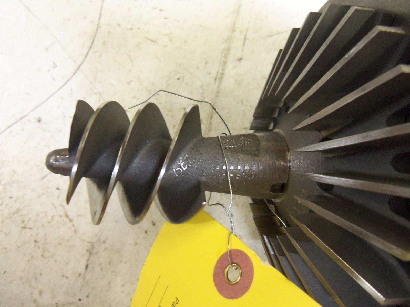 SH05UT0301 DRILL *USED*